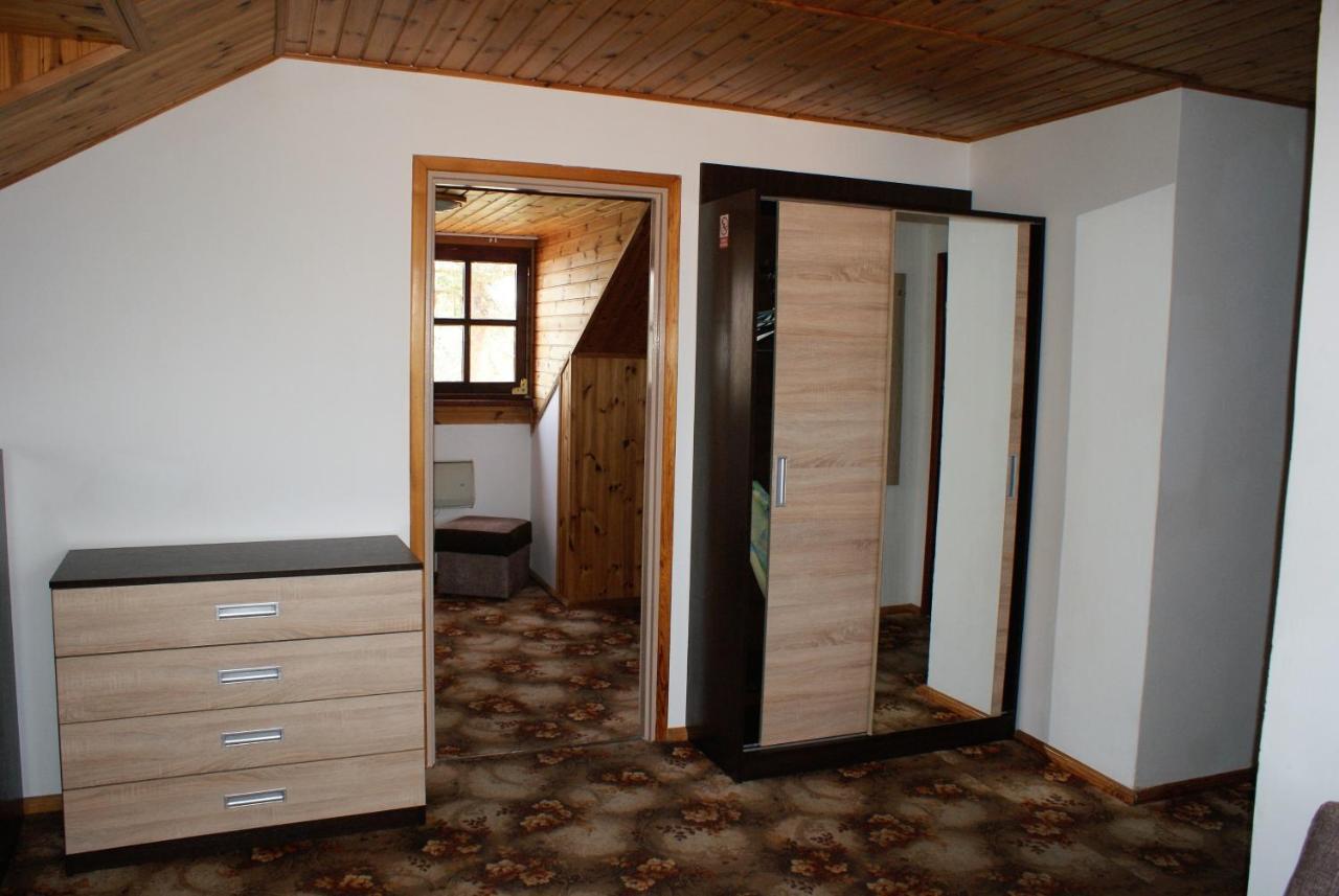 Pensjonat Pod Lwem Niechorze Buitenkant foto